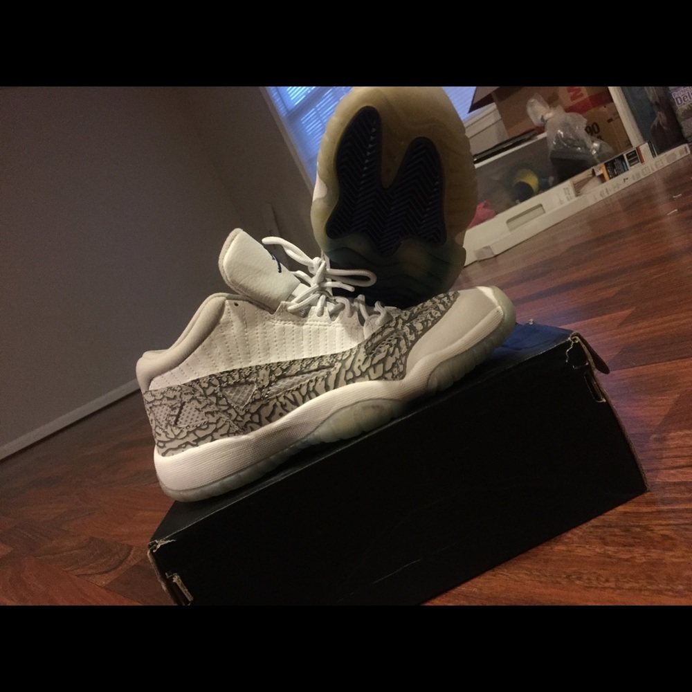 Air Jordan Retro 11's
