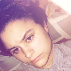 Meet your Posher, Ava