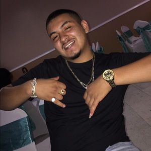 Meet your Posher, Miguel