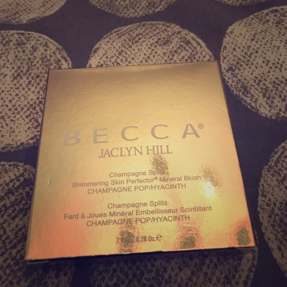 Becca x Jaclyn Hill split pan