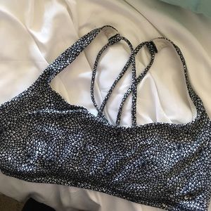 Lulu lemon sports bra