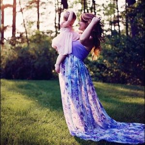 Floral maternity photo shoot gown