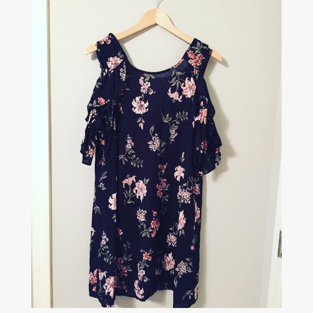Cold shoulder mini dress