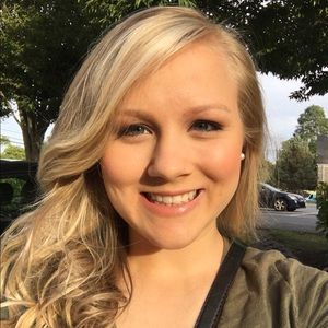 Meet your Posher, Meredith