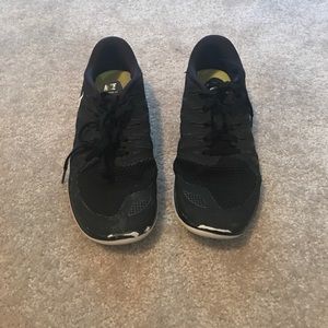Black nikes