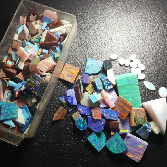 Nice heavy Sterling silver flowered opal ring. - Picture 2 of 2