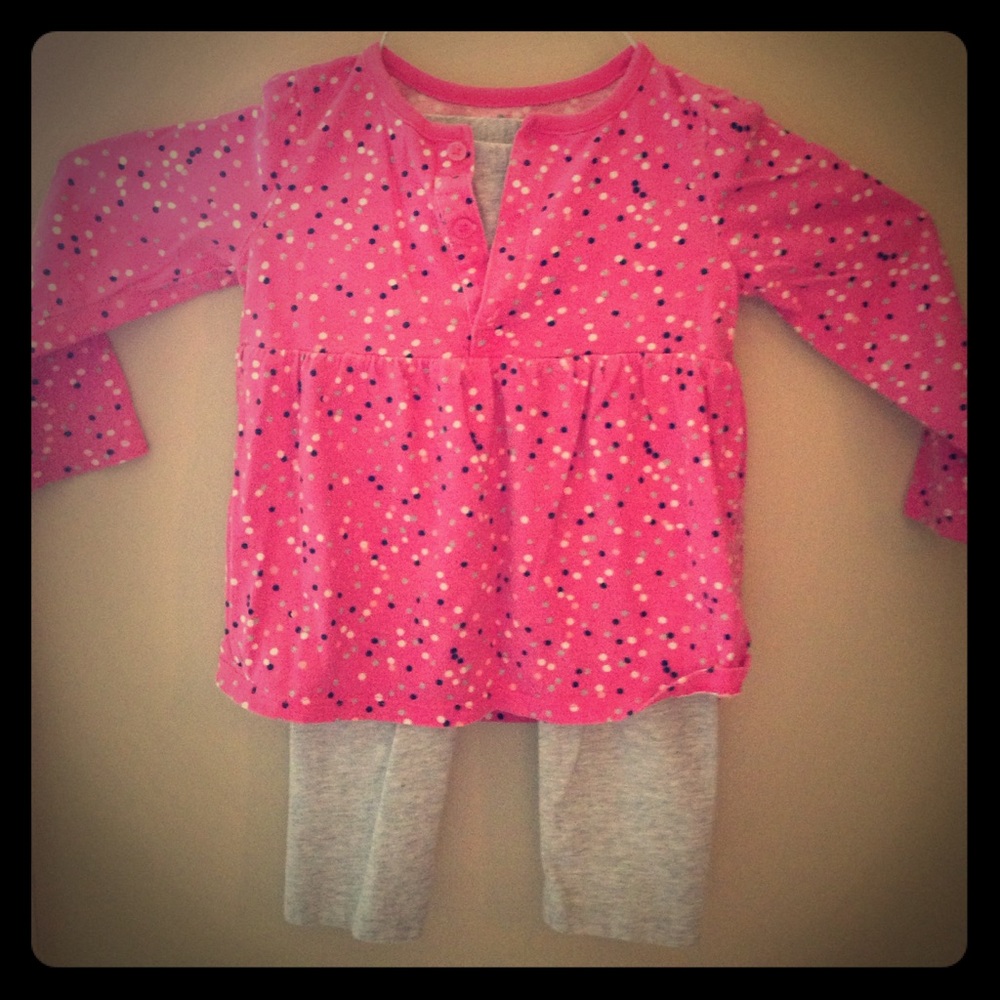 Girl's 24 month long sleeve/leggings outfit