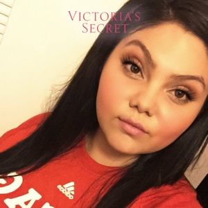 Meet your Posher, Eva