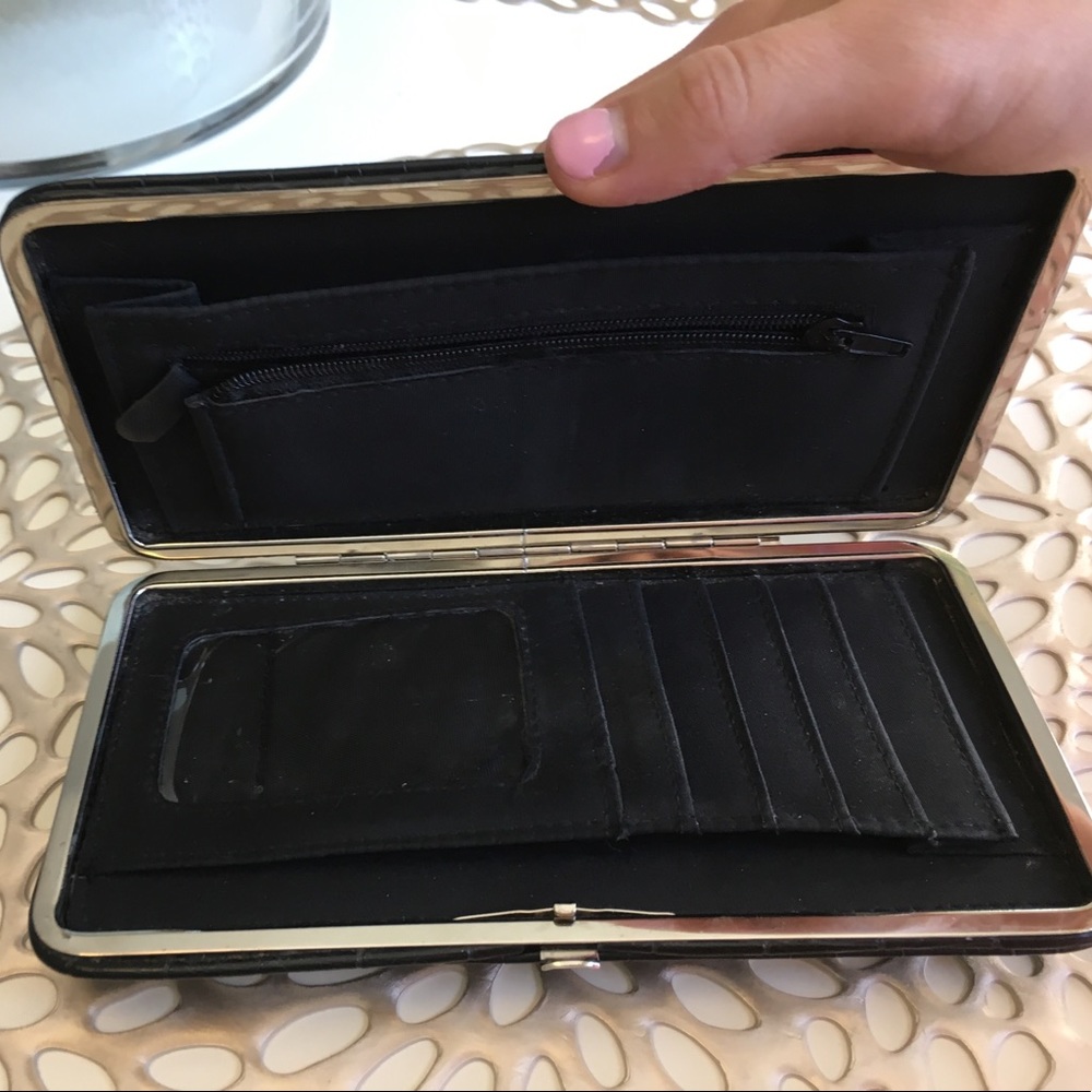 Black Wallet