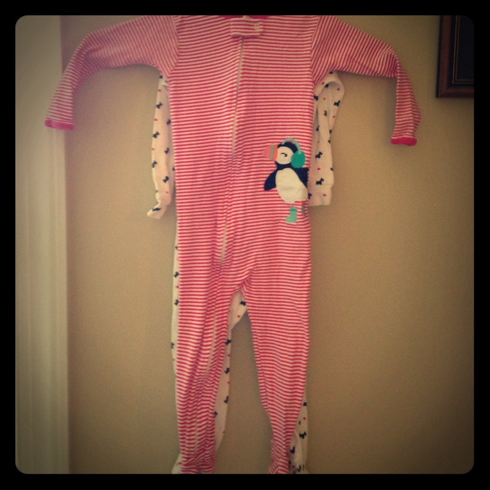 2 Carter's 24 month long sleeve sleepers