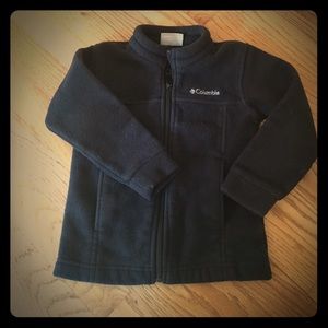 4t black Columbia fleece jacket