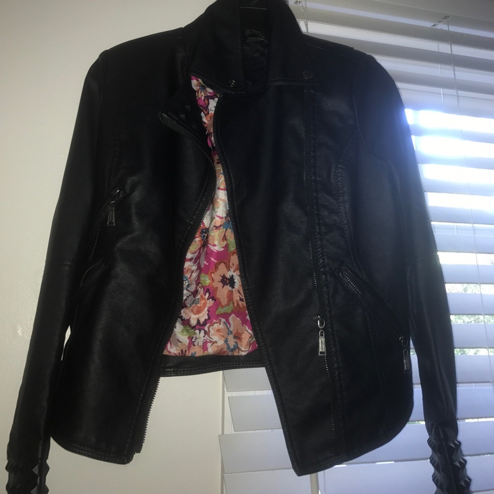 A cute rockstar grunge leather jacket