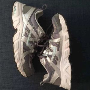 Nike Alvords Trail Shoes sz 8