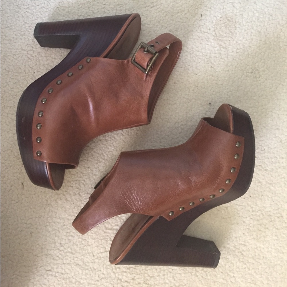 Dolce Vita Brown Leather Platform Heels size 7