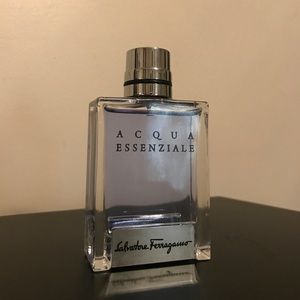 Acqua Essenziale Cologne Salvatore Ferragamo