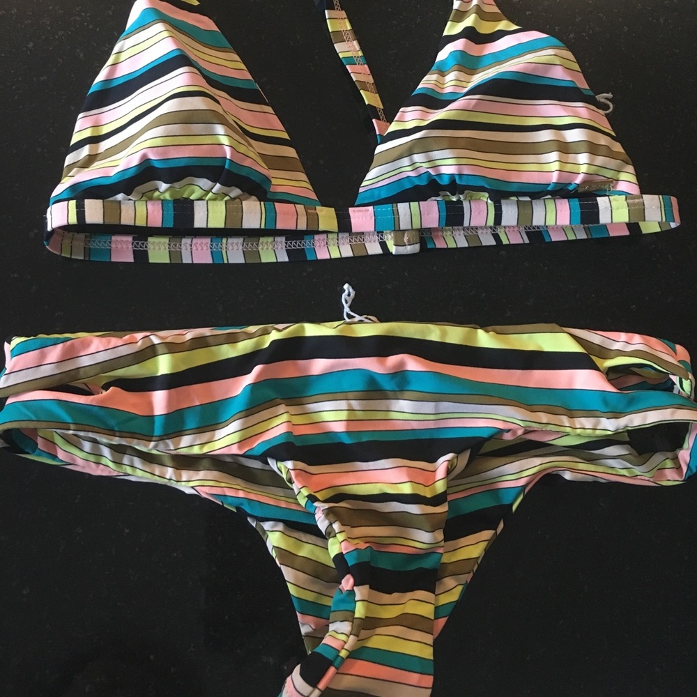 Volcom stone bikini