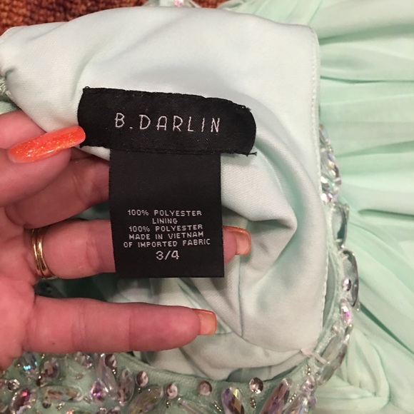 🎀HOST PICK🎀 Beautiful aqua B. Darlin dress!! - Picture 4 of 6