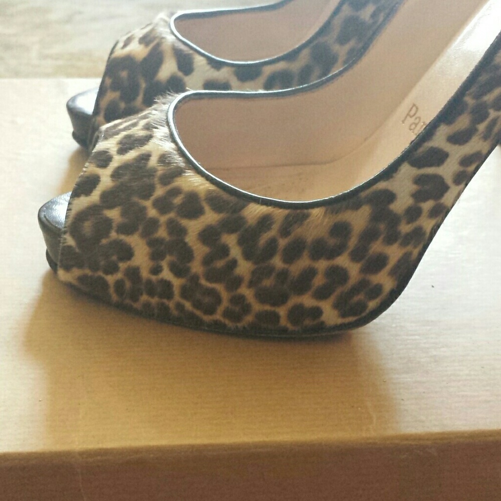 CHRISTIAN LOUBOUTIN Leopard Pumps - Picture 11 of 13