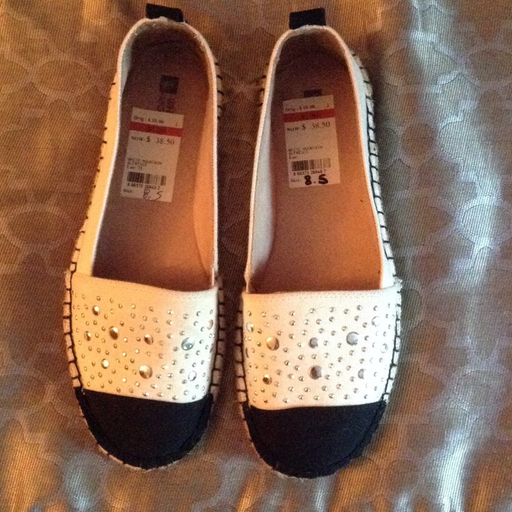 White Mountain Alfresco Shoes  NEW