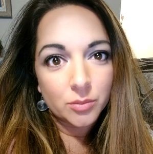 Meet your Posher, Christy