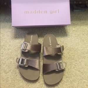 Madden Girl Brando sandals in size 7.5