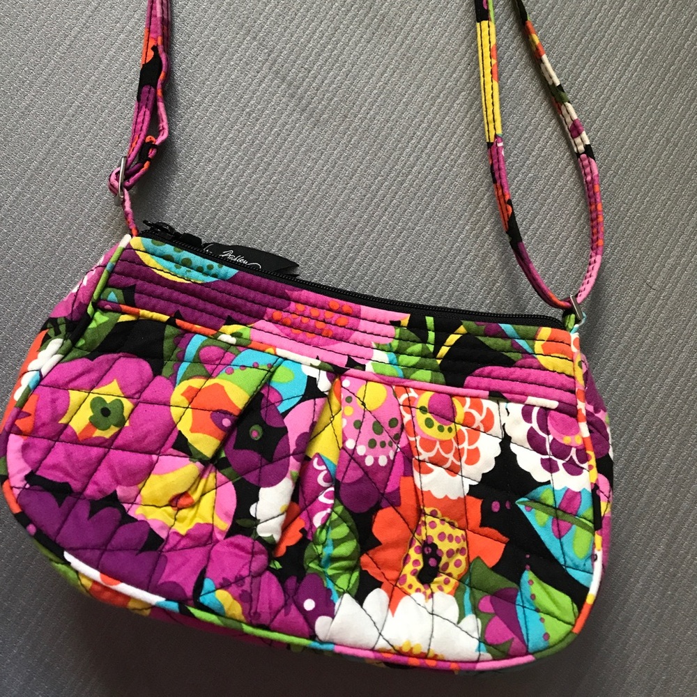 Retired Style!  Vera Bradley Frankie in VaVa Bloom