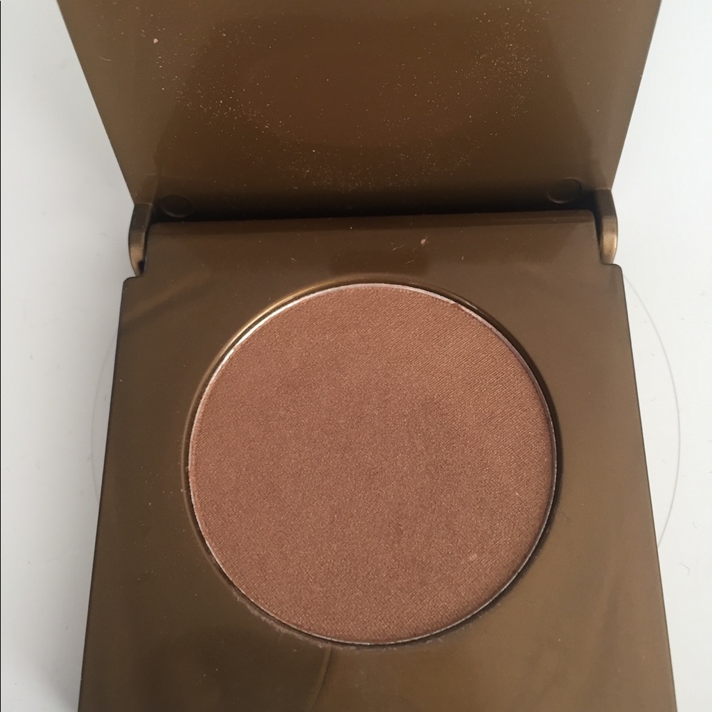 Tarte Amazonian clay waterproof bronzer