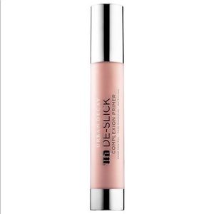 Urban Decay De-slick primer (SOLD)