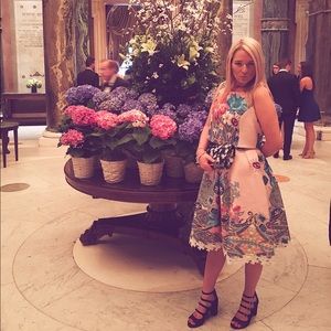 Meet your Posher, Gabrielle