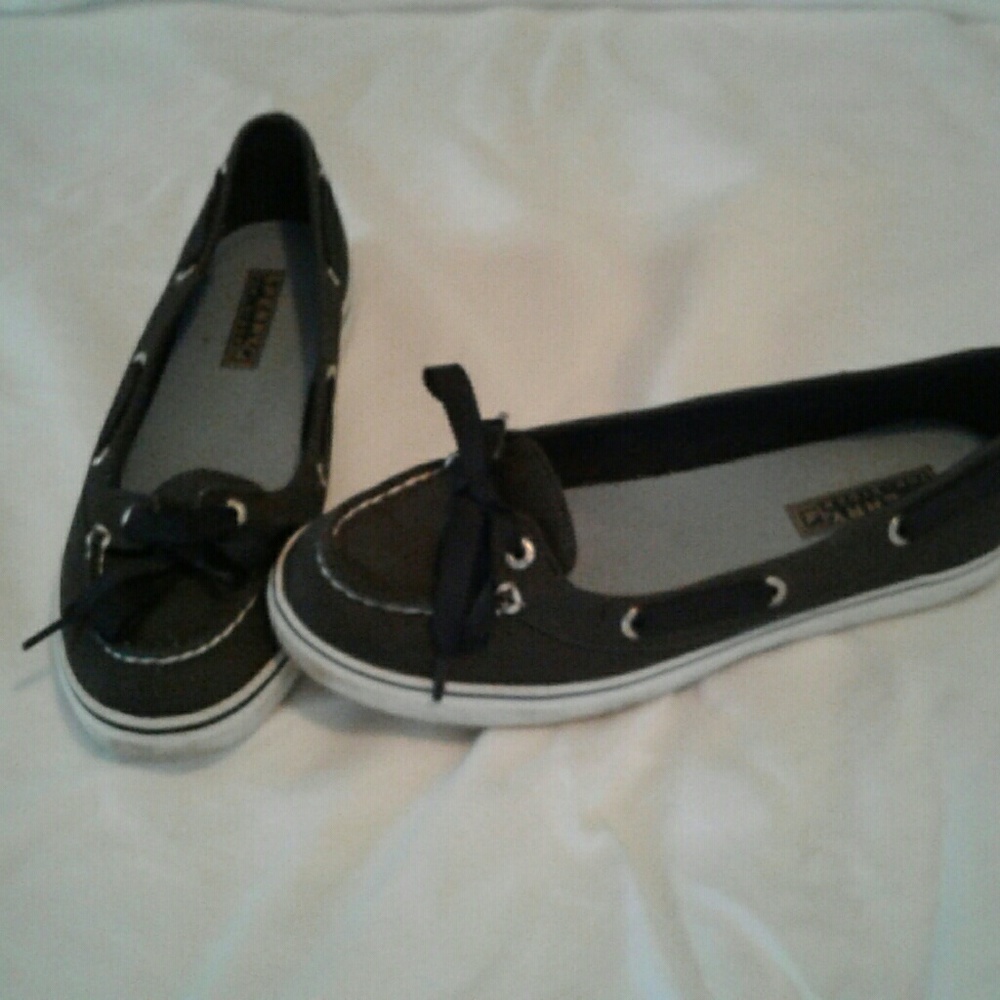 Womens sperry canvas shoes