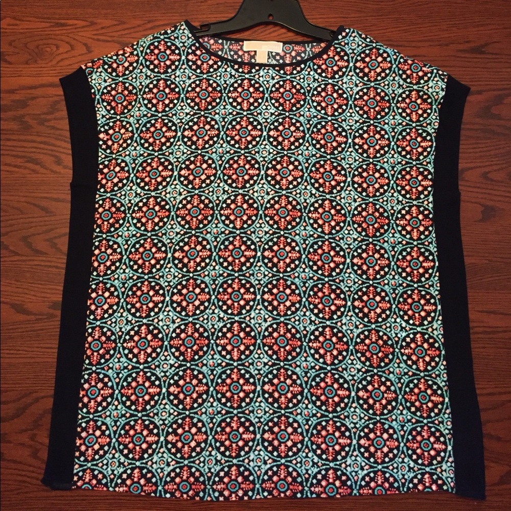 Michael Kors sleeveless blouse, NWOT, size small.