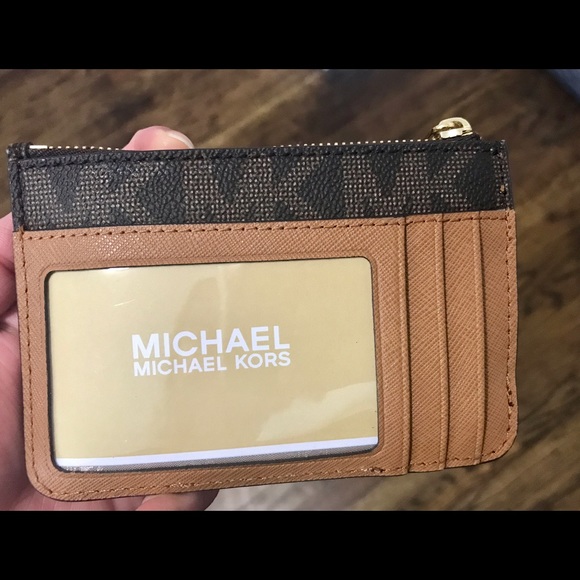 ❤️💕Michael Kors coinpouch with ID - Picture 7 of 7