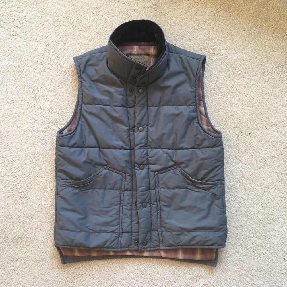 Old navy fleece lined vest