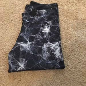 Adidas leggings
