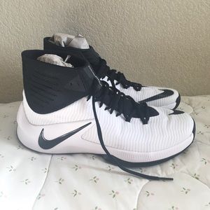 Nike clear out Tb