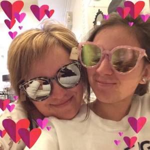 Meet your Posher, Cindy