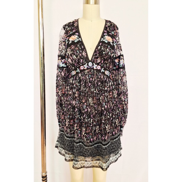 Free People Cherry Blossom Dress in Black - Picture 4 of 6