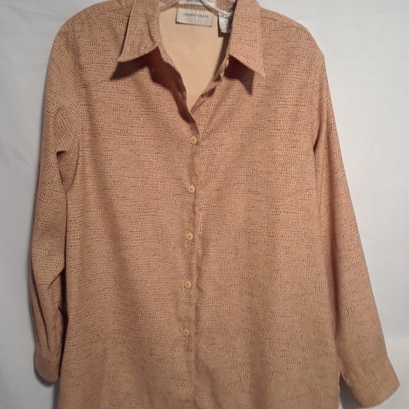 Animal Print Lemon Grass Blouse - Picture 4 of 6