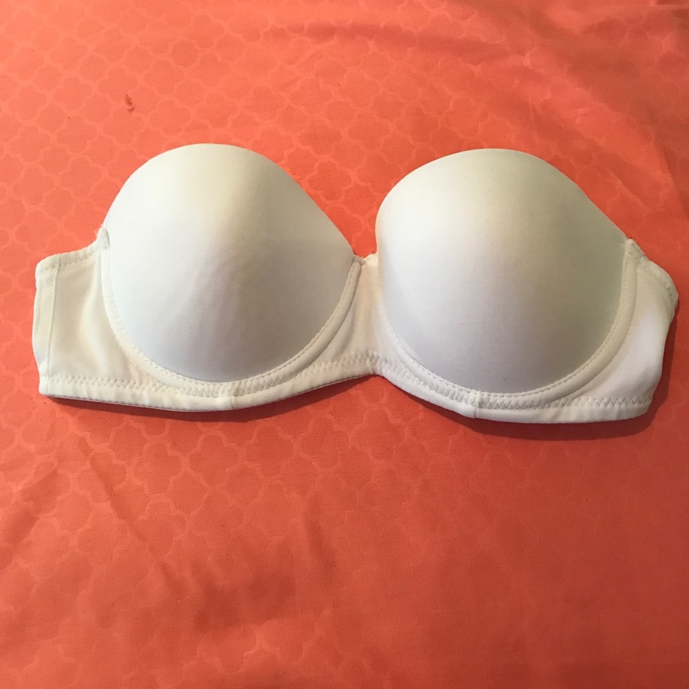 Strapless bra