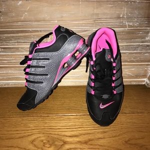 Nike Shox  👟 worn once Excellent condition