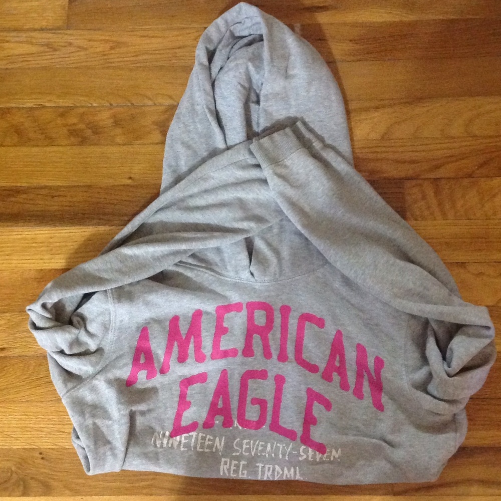 American Eagle Sweatshirt