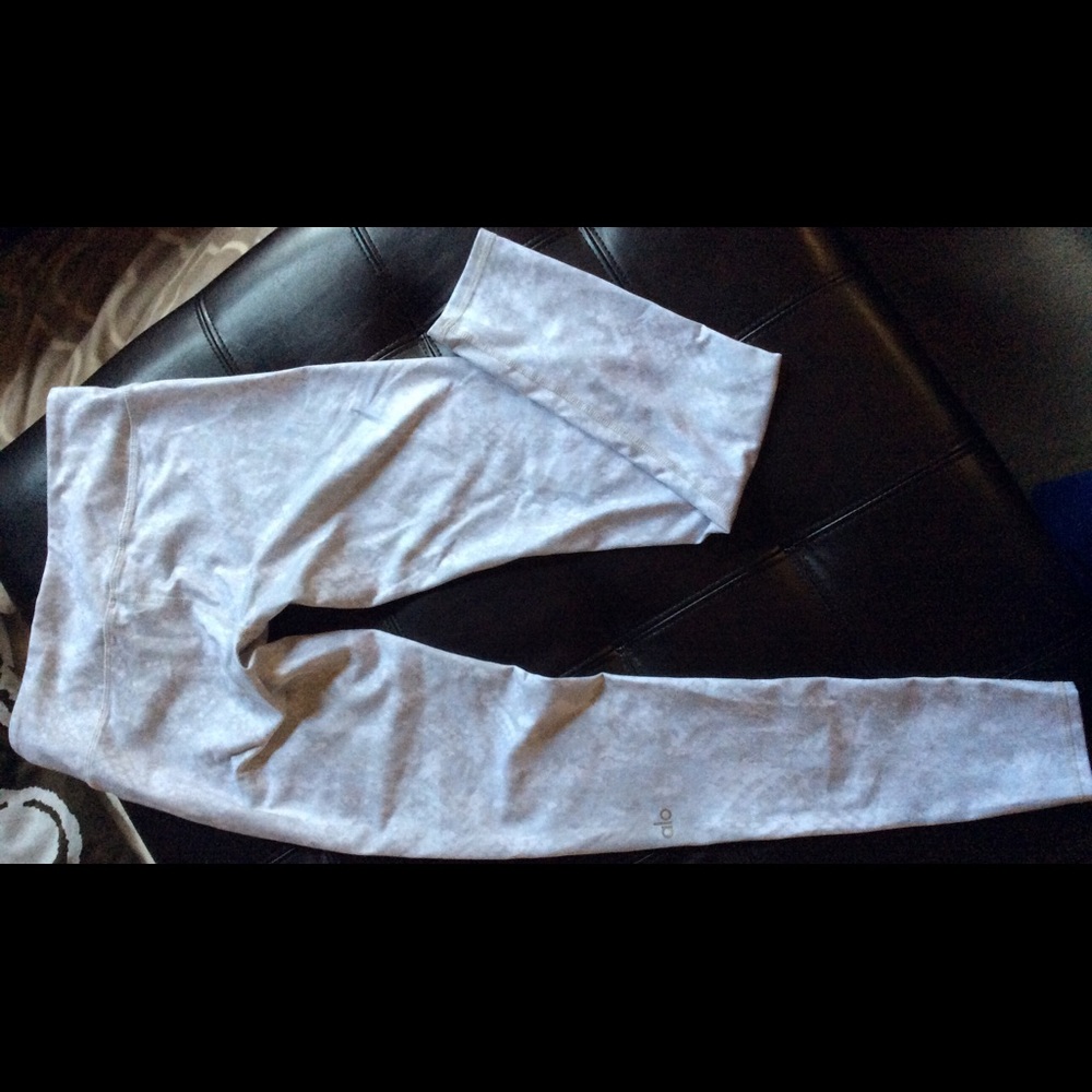 ALO snake print leggings SZ S