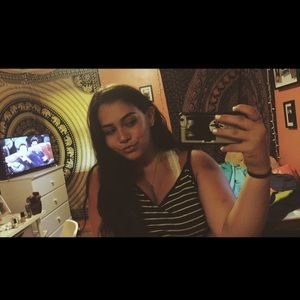 Meet your Posher, Cassie