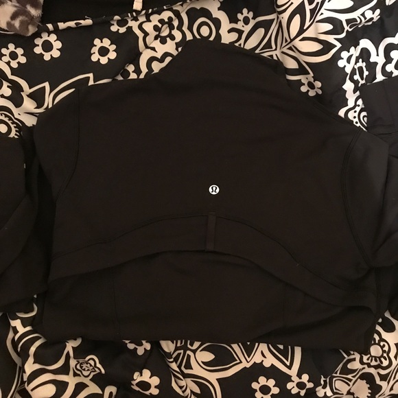 Lululemon Define Jacket - Picture 3 of 4