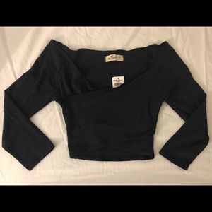 NWT Hollister navy wrap crop top sz XS