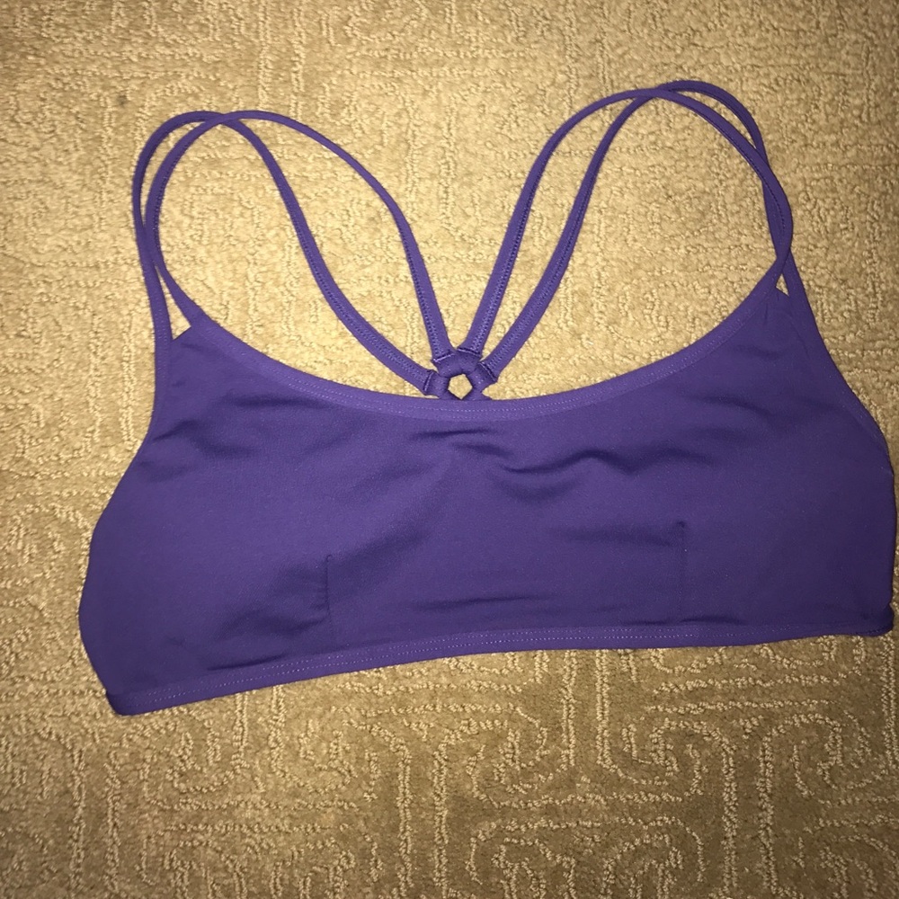 Purple lululemon sports bra