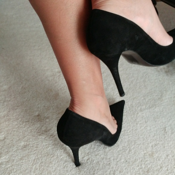 Stuart Weitzman - Picture 4 of 8