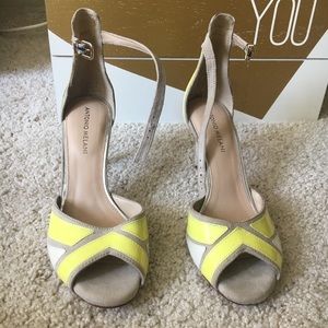 Antonio Melani pep toed shoes