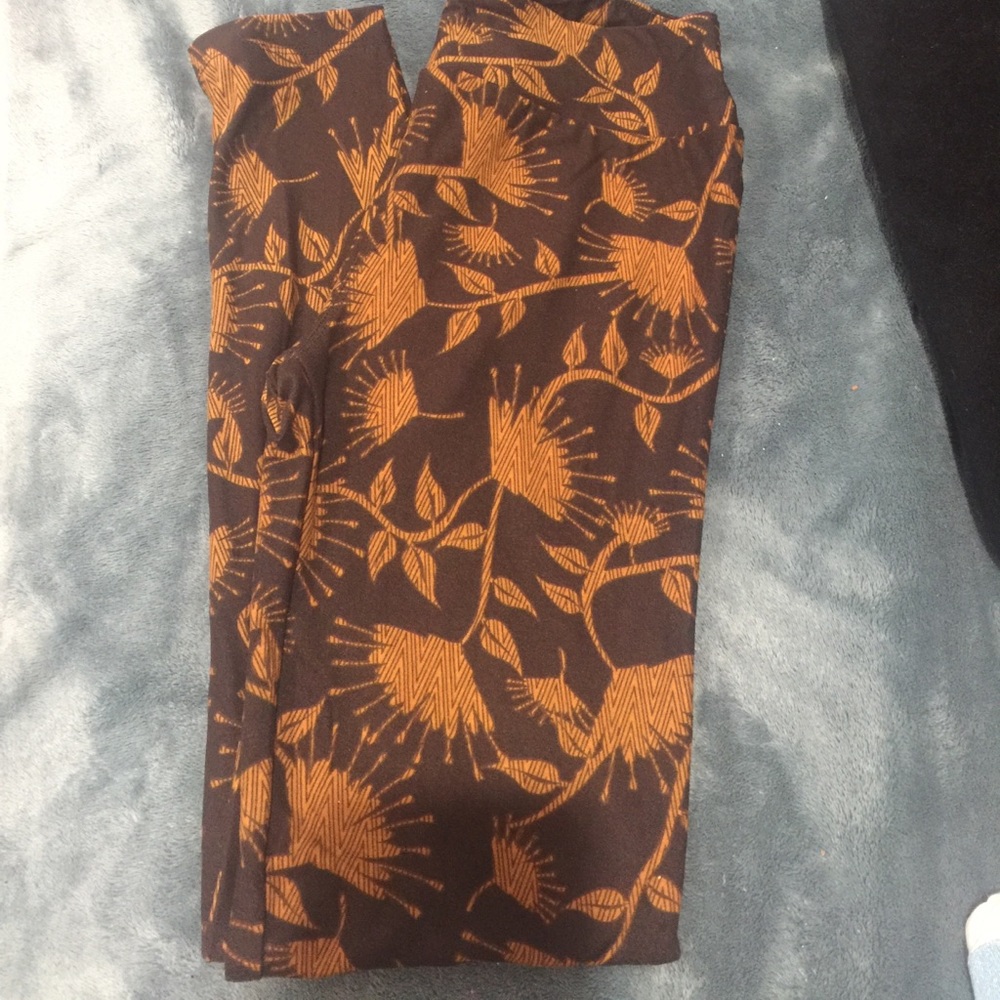 OS LuLaRoe super soft leggings