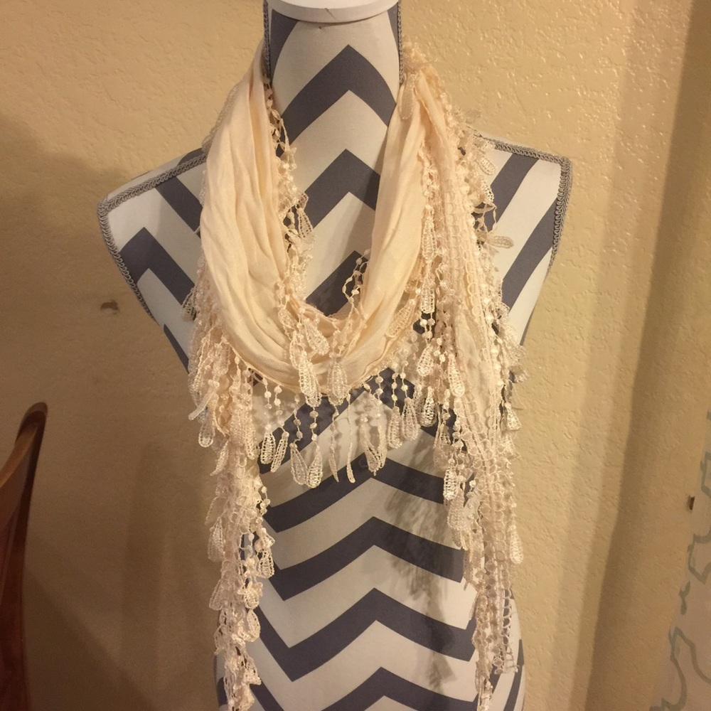 Cream fringe scarf